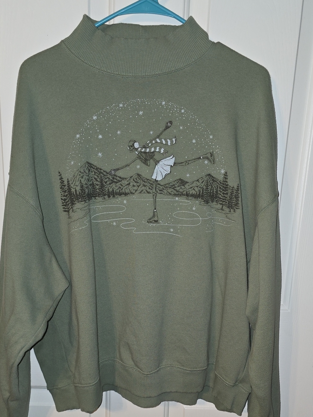 American Eagle Outfitters Olive Green Graphic Pullover Sweatshirt